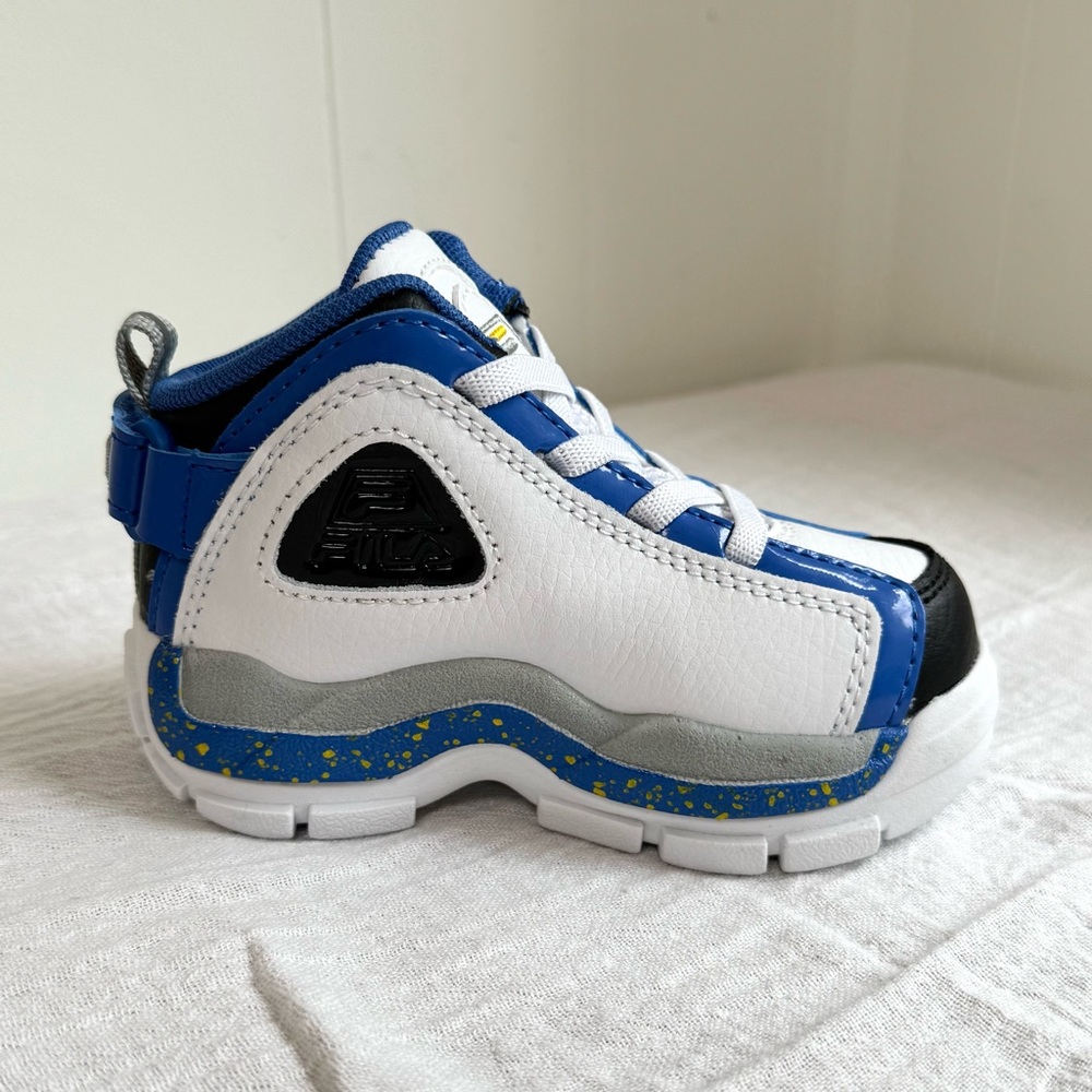 New Fila Grant Hill 2 Sneakers White Nebulas Blue Lemon Yellow Toddler Shoes NIB - Picture 2 of 8